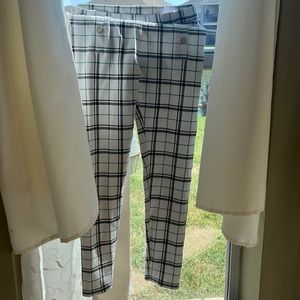 Janie and Jack white and green strip pants